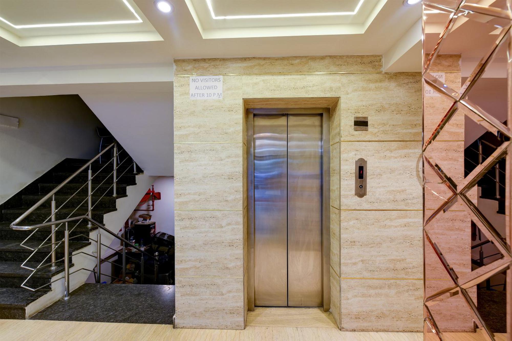 Sohana Palace Near Railway Satation Hotel New Delhi
